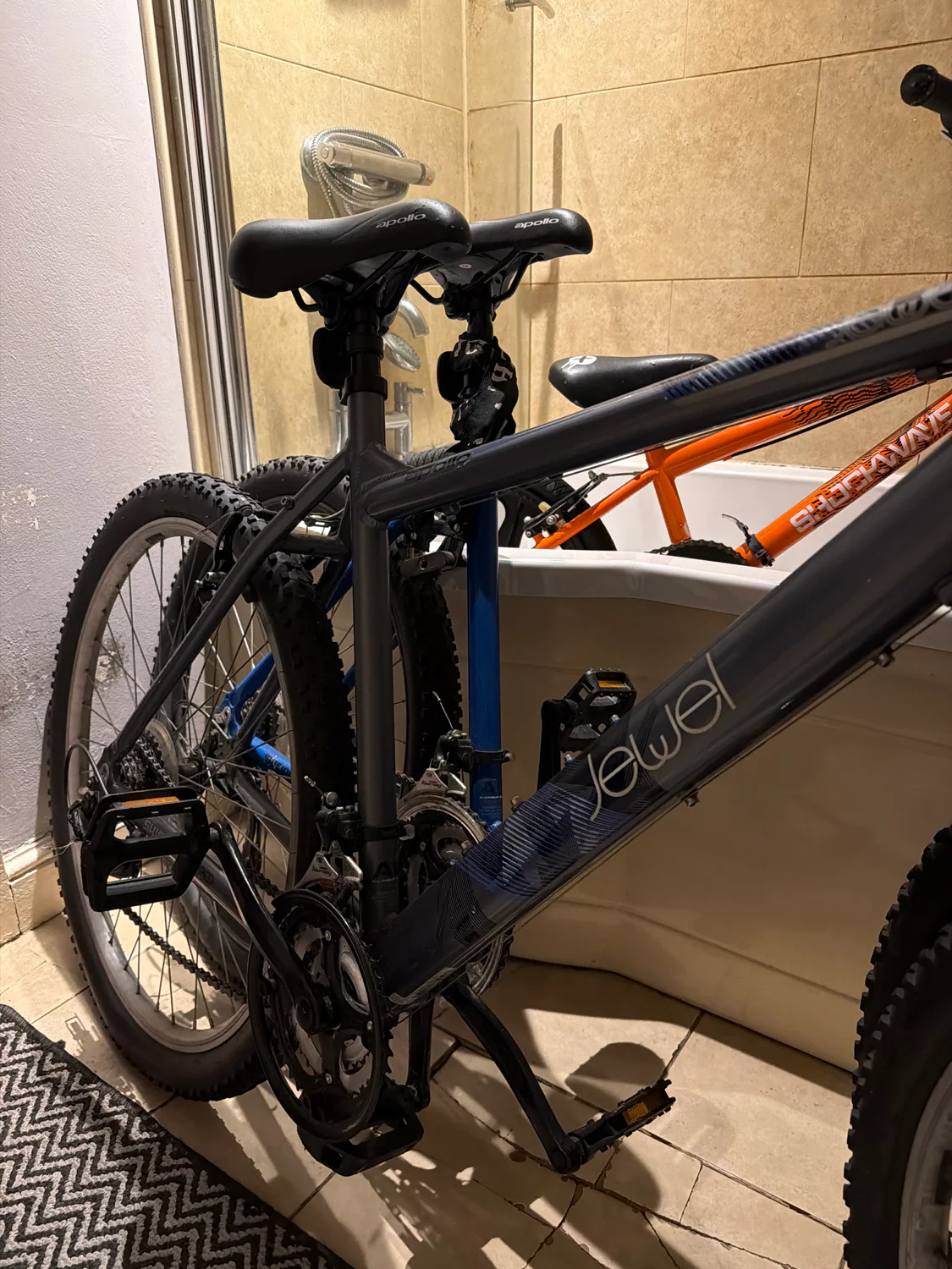 Apollo Jewel Womens Mountain Bike 2023 - Image 3