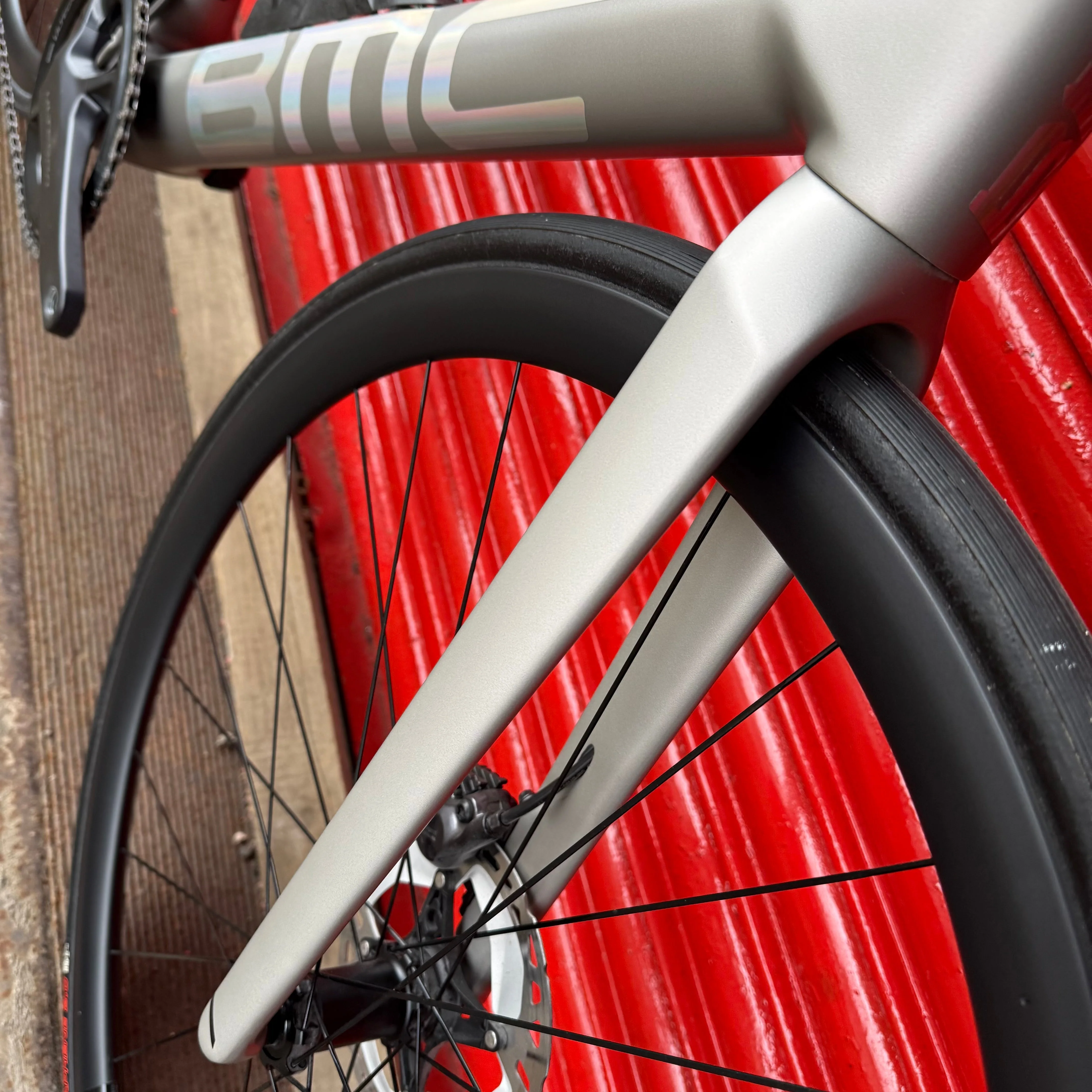 BMC TeamMachine SLR Ultegra Di2 Carbon Disc Road 2025 - Image 7