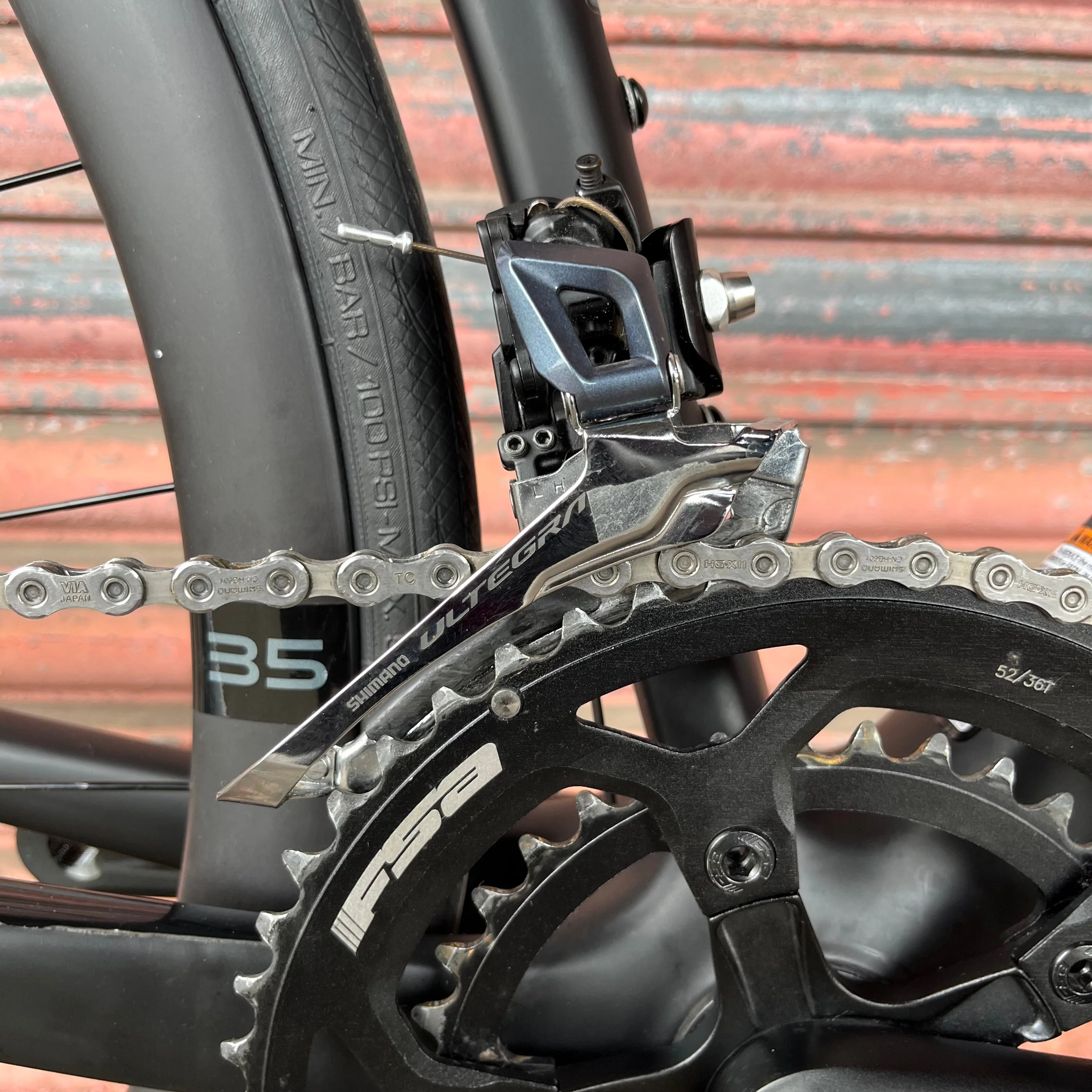 Cannondale SuperSix Evo Ultegra Carbon Disc Road Bike - Image 17