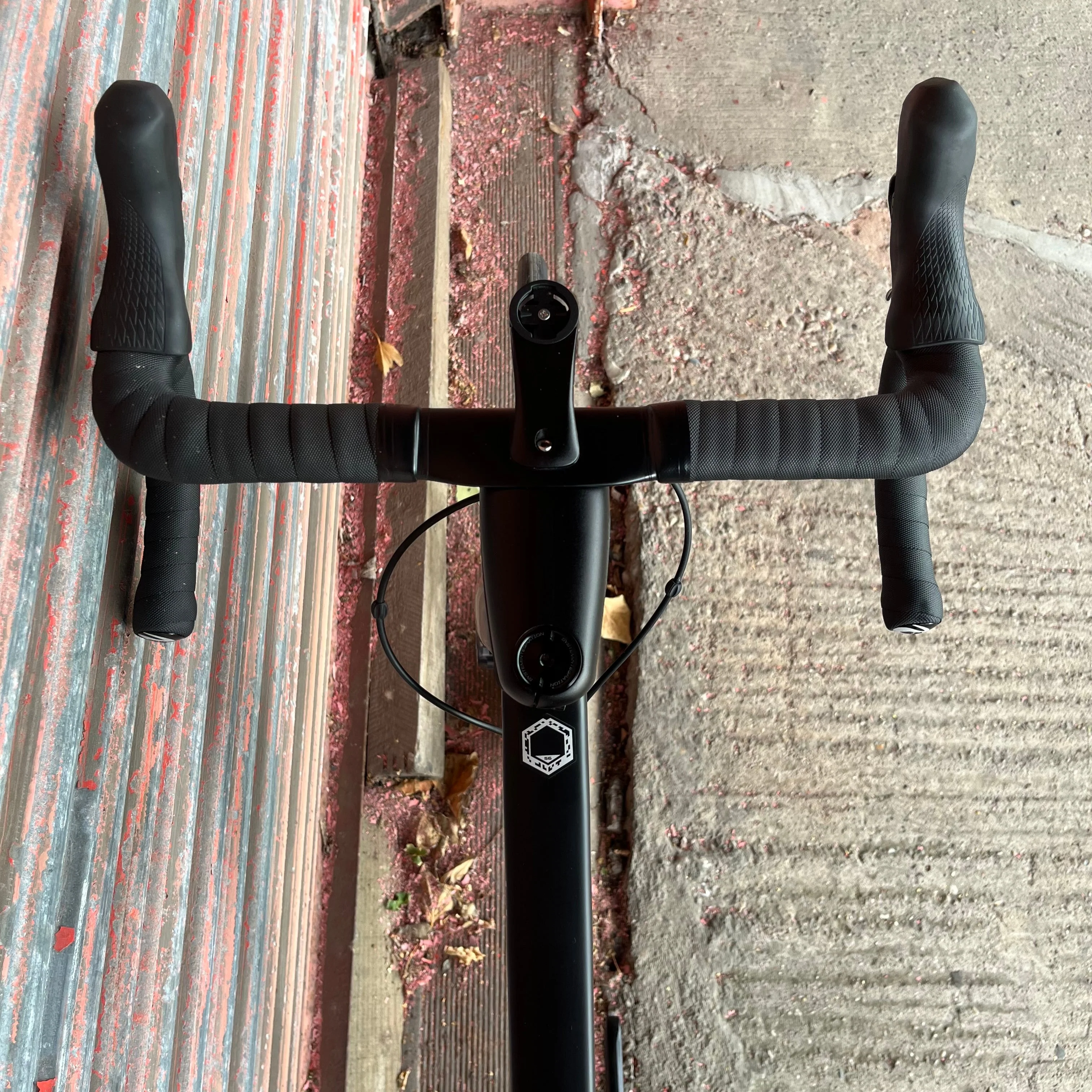 Cannondale SuperSix Evo Ultegra Carbon Disc Road Bike - Image 20