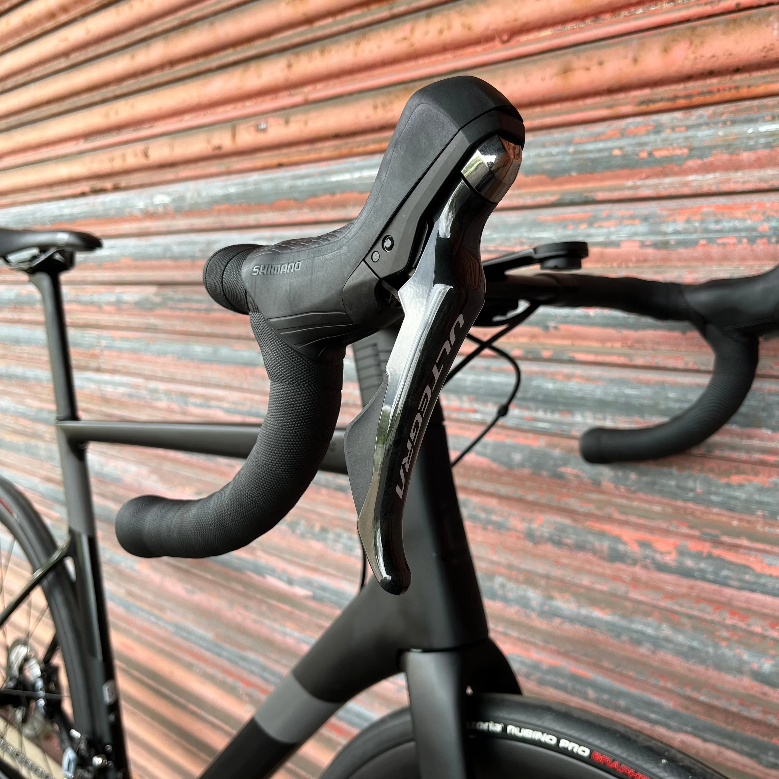 Cannondale SuperSix Evo Ultegra Carbon Disc Road Bike - Image 39