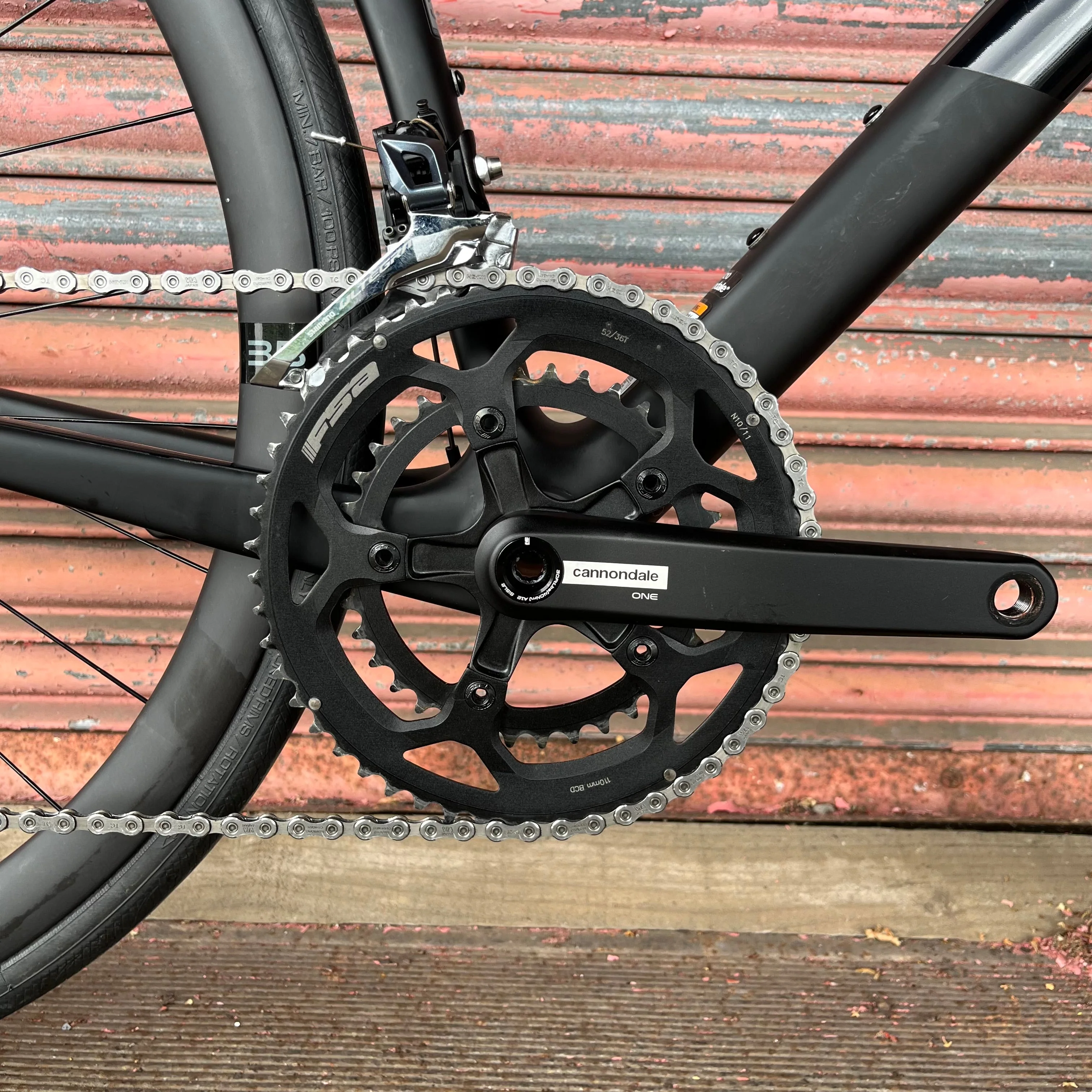 Cannondale SuperSix Evo Ultegra Carbon Disc Road Bike - Image 51
