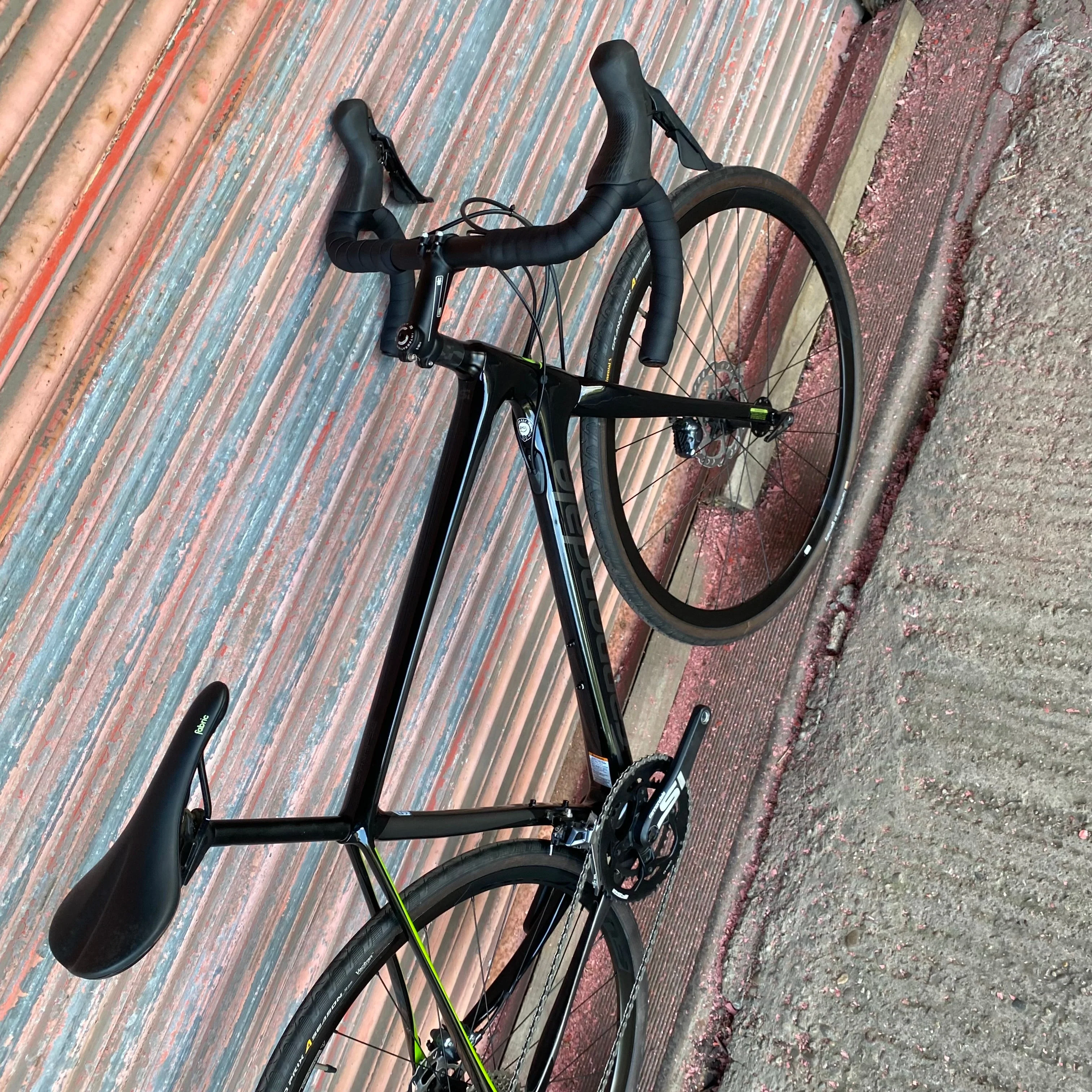 Cannondale Synapse Ultegra Carbon Disc Road Bike - 54cm - Image 4