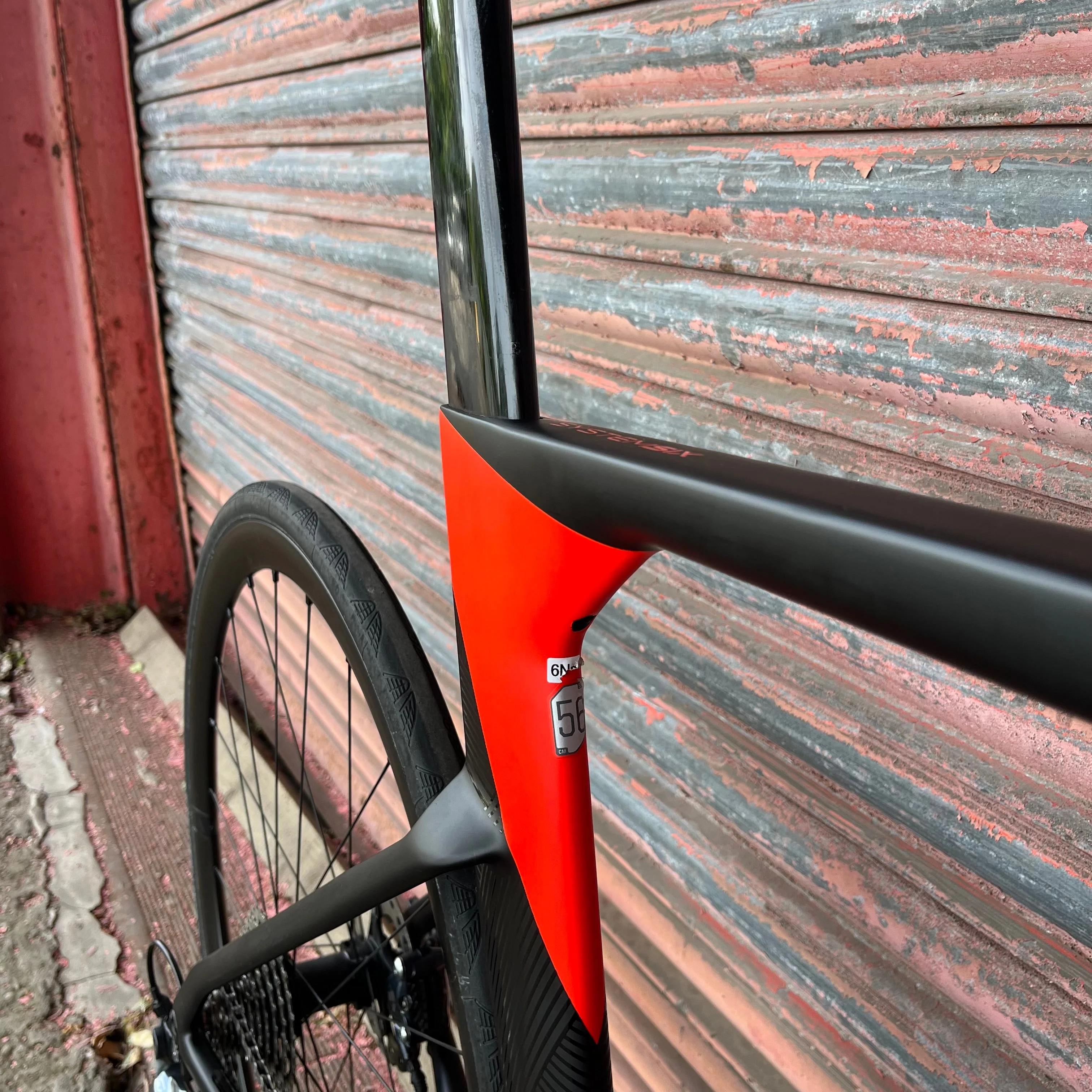 Cannondale SystemSix Carbon Ultegra Disc Aero Road Bike - 56cm - Image 42
