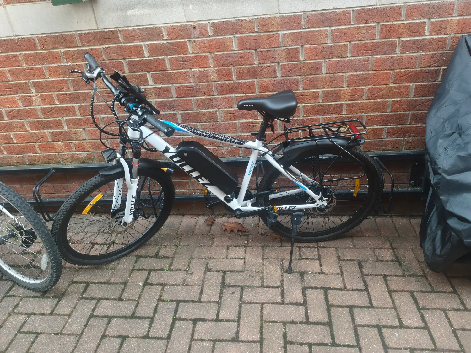 Canyon Aeroad CF SL 7 Disc 2023 - Image 3