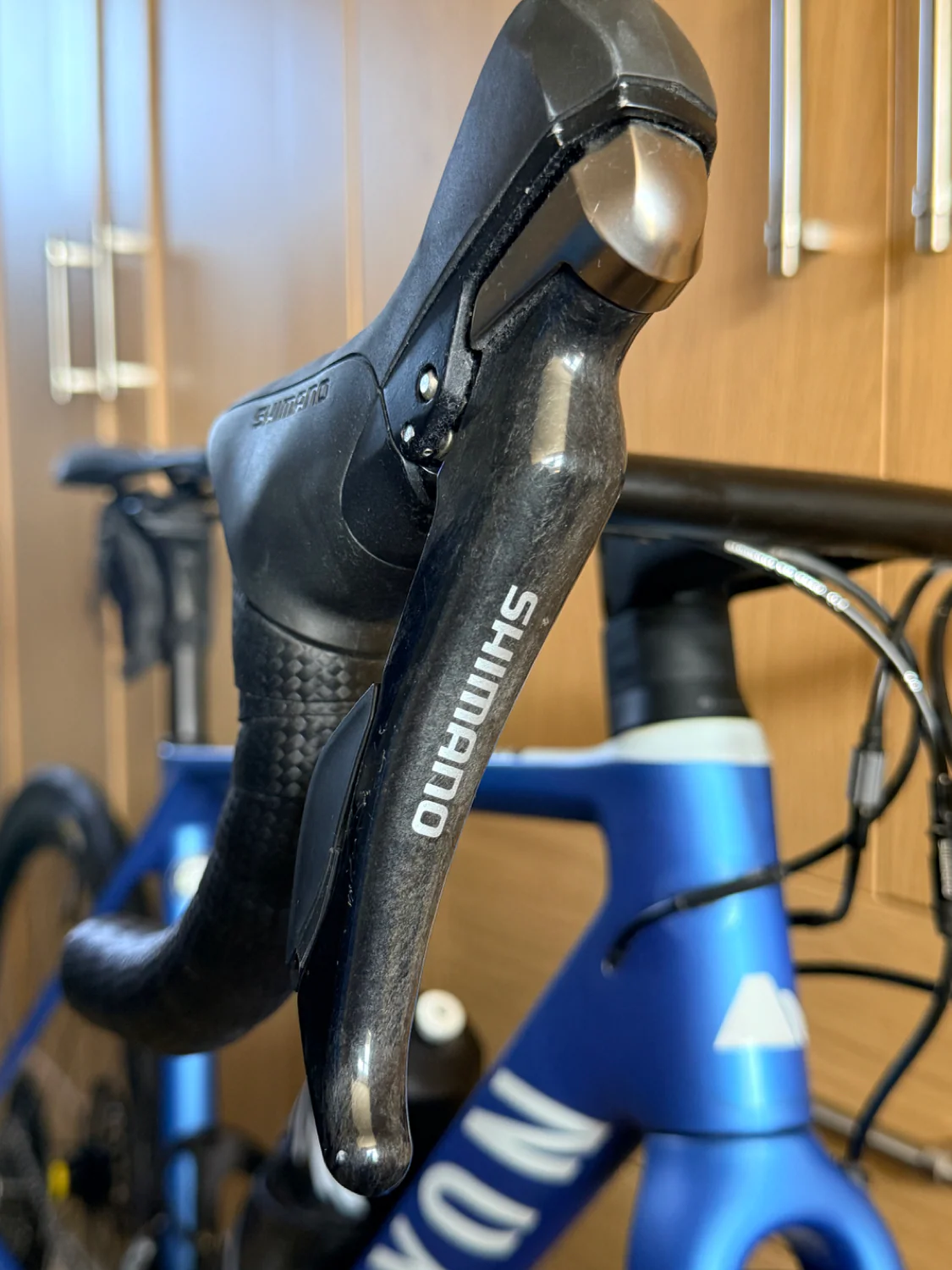 Canyon Ultimate CF SL Disc 8.0 2017 - Image 10