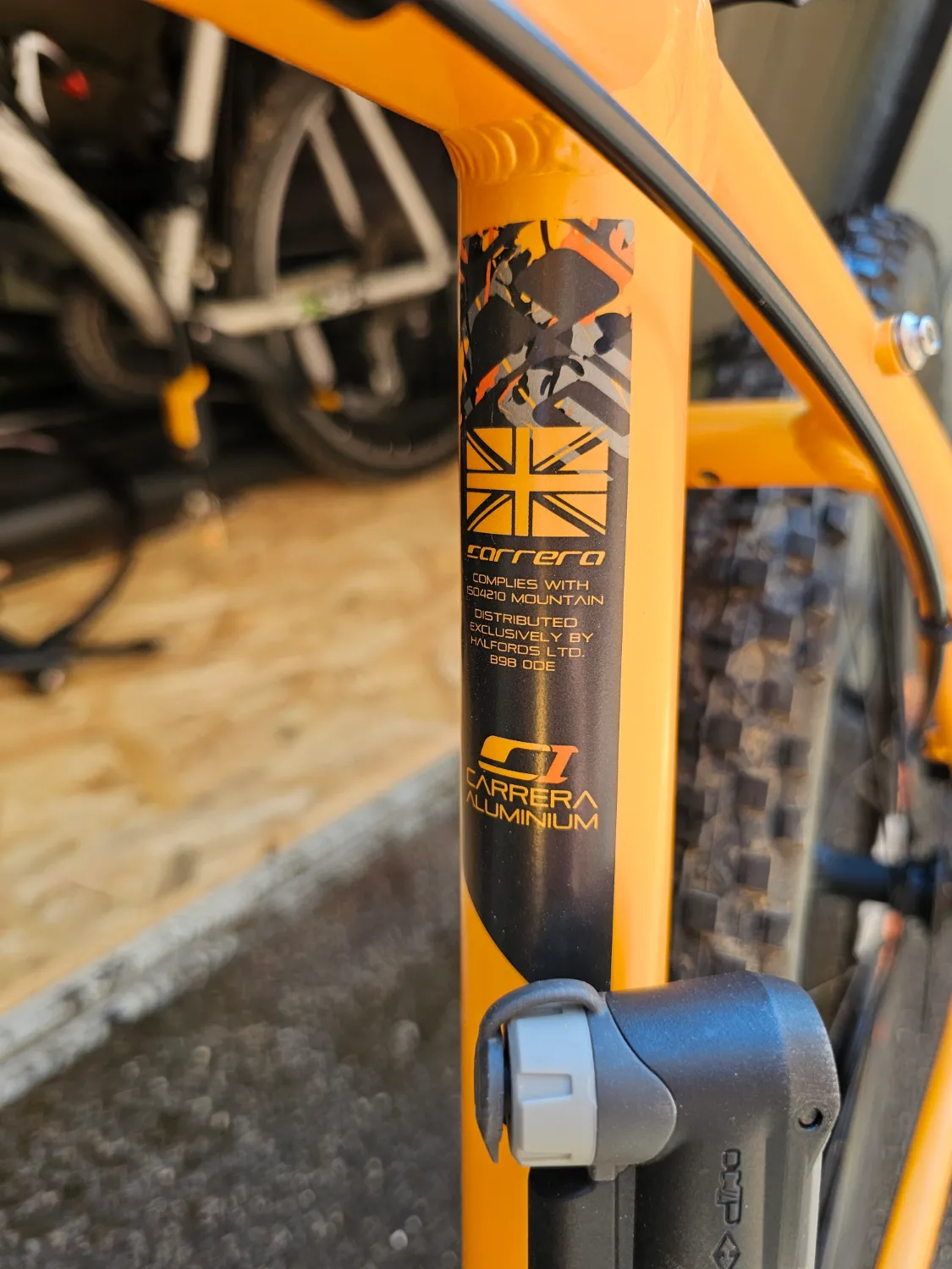 Carrera Code Disc Mens Mountain Bike 2023 - Image 4