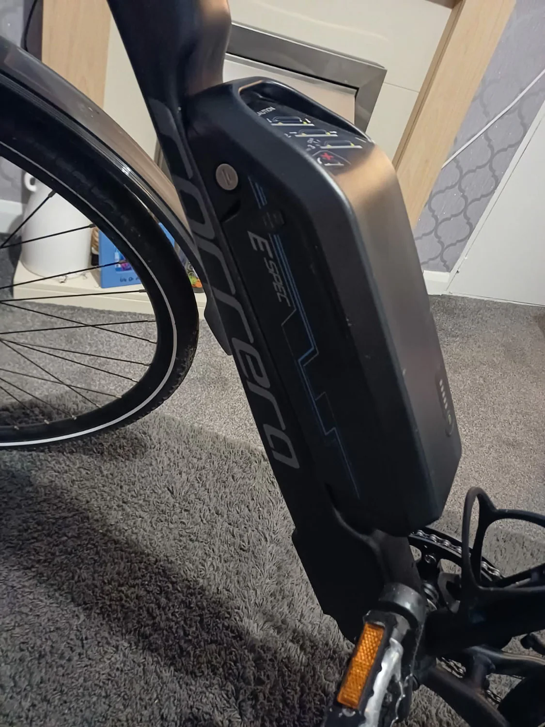 Carrera Crossfire E Mens Electric Hybrid Bike 2.0 2021 - Image 4