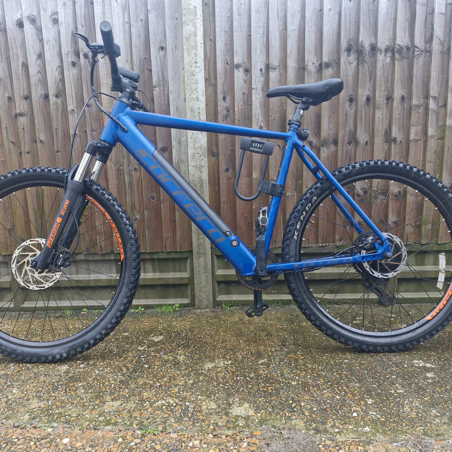 Carrera Vulcan E Electric Mountain Bike  -  18 inches 2021 - Image 2