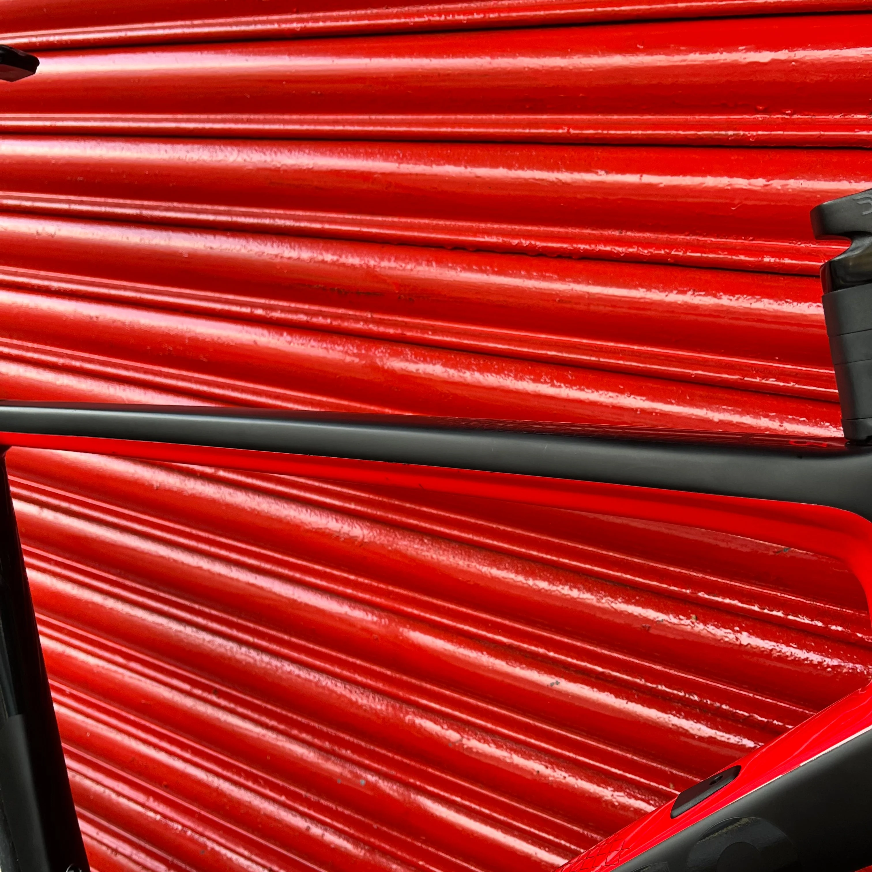 Colnago V3 Ultegra Di2 Carbon Disc Road Bike - Image 8