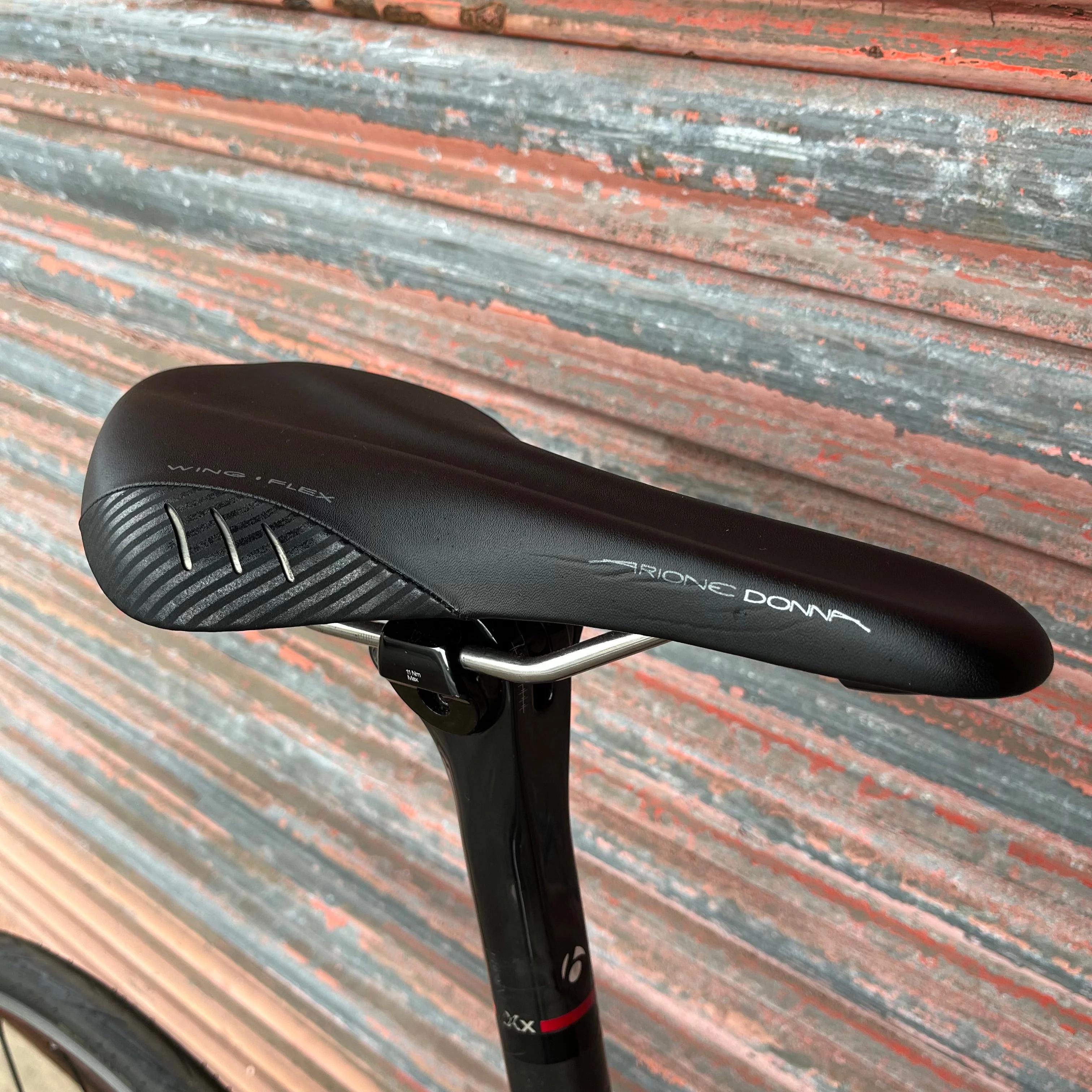 Condor Leggero Black Edition Ultegra Di2 Carbon Road Bike - Image 27
