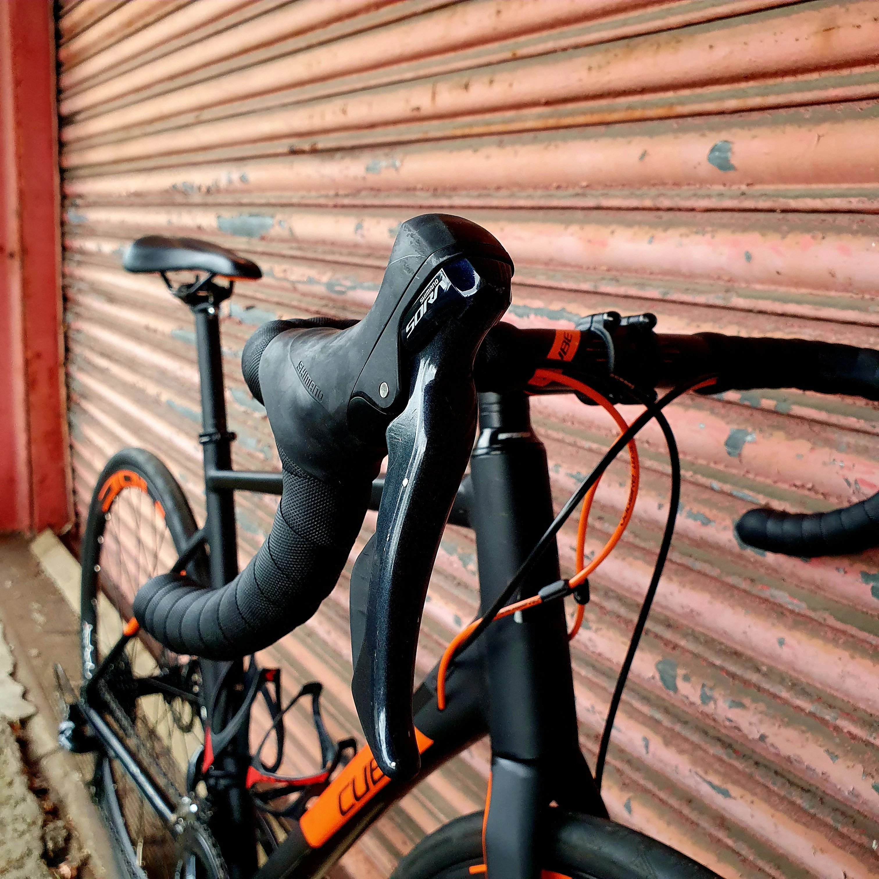 Cube Attain Pro Aluminium Disc Road Bike - 56cm - Image 5