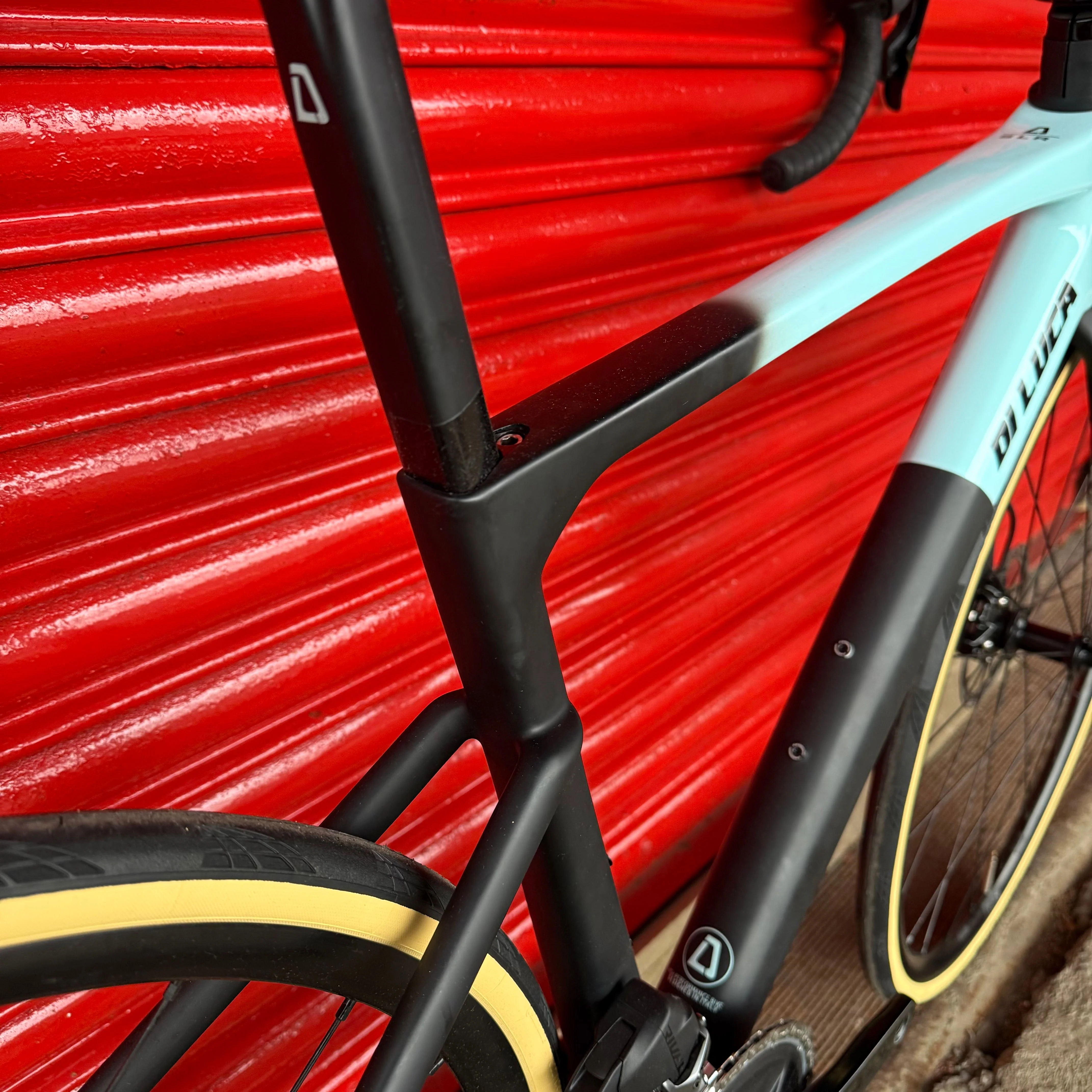 Di Luca Killer SLR2 SRAM Rival AXS Carbon Disc Road 2025 - Image 11