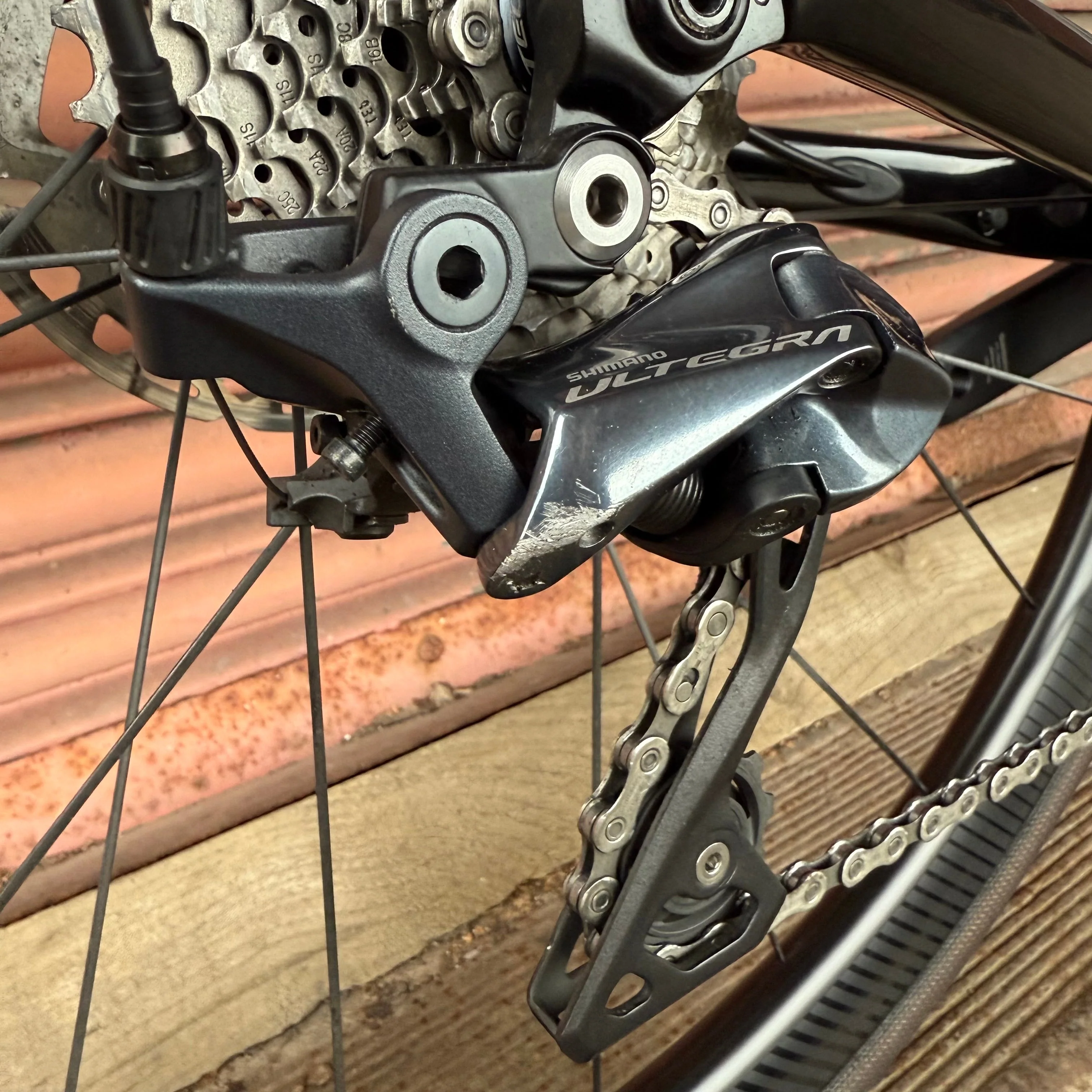 Giant Defy Advanced 1 Ultegra Carbon Endurance Road Bike - M/L 56cm - Image 26