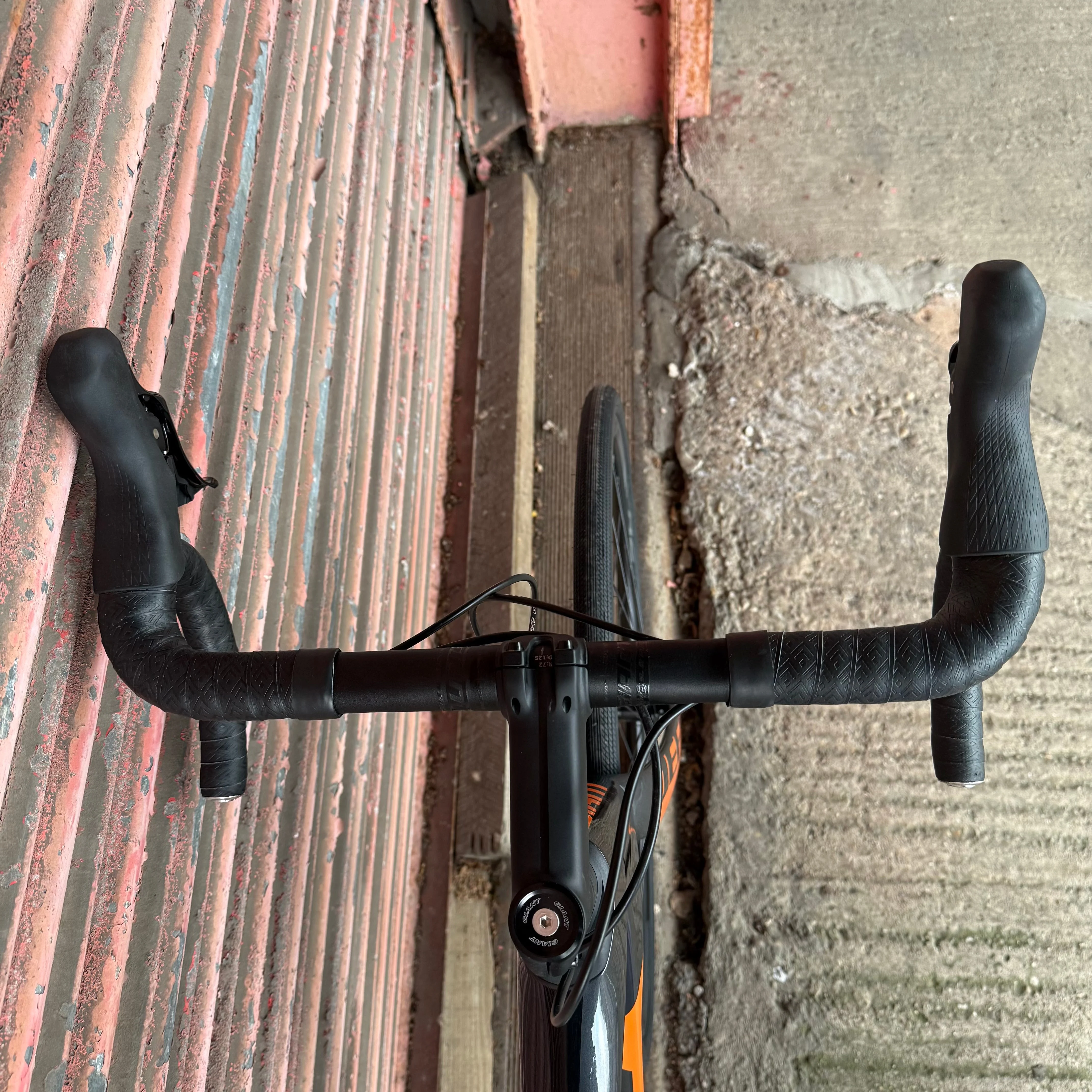 Giant Defy Advanced 2 105 Carbon Endurance Road Bike - L 58cm - Image 20