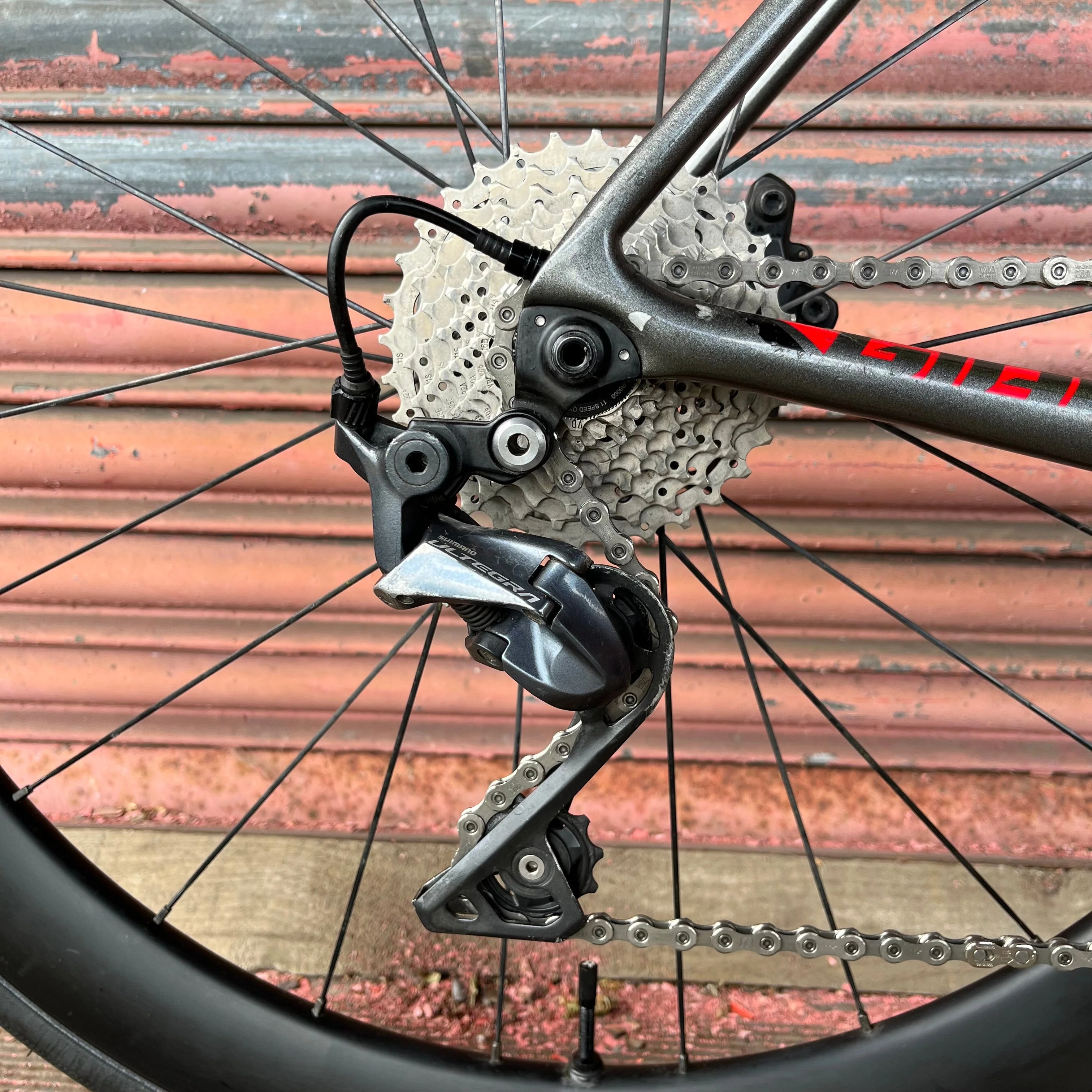 Giant TCR Advanced 1 Ultegra Carbon Disc Road Bike - Image 14