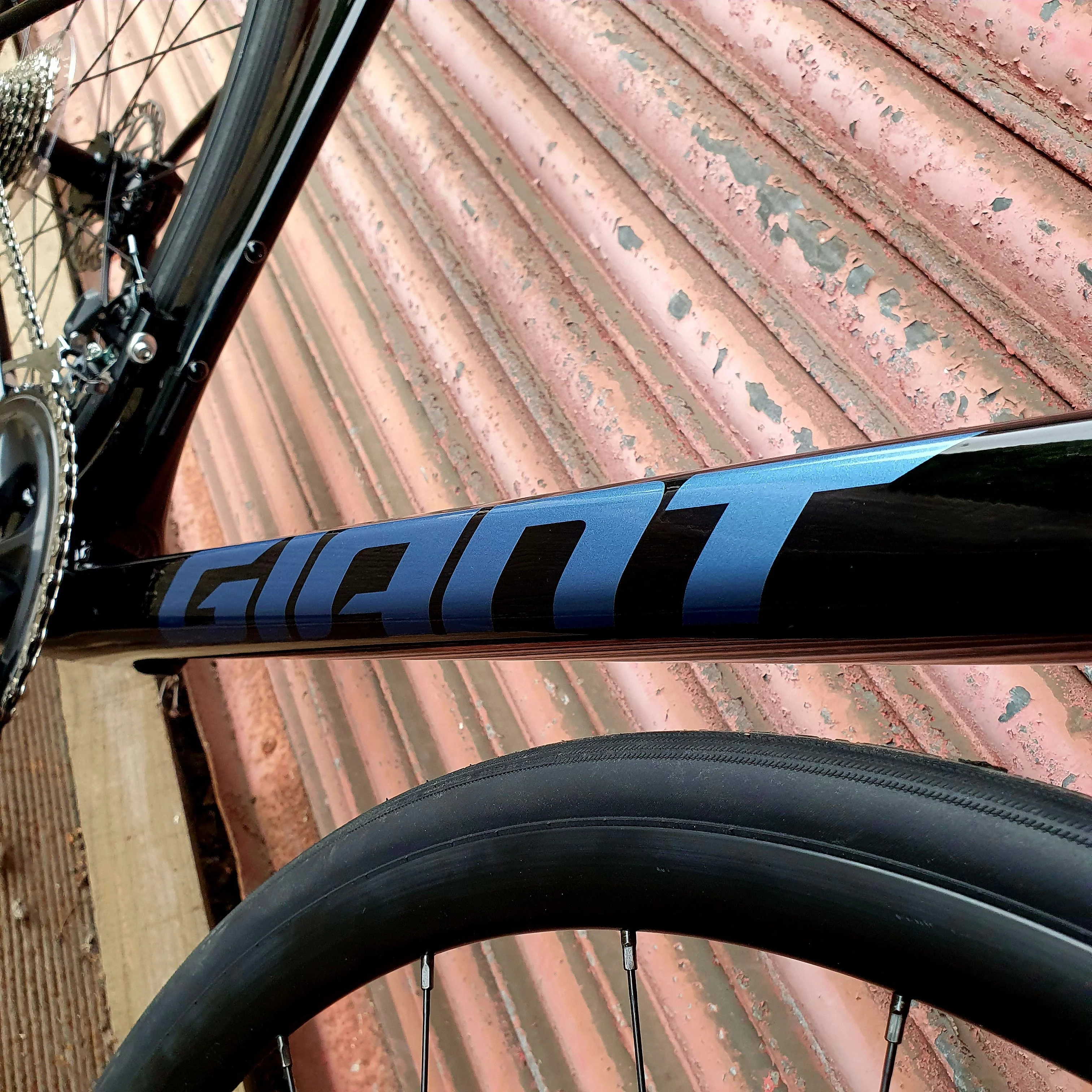 Giant TCR Advanced 2 Shimano 105 12 speed Carbon Disc Road Bike - M 54cm - Image 8
