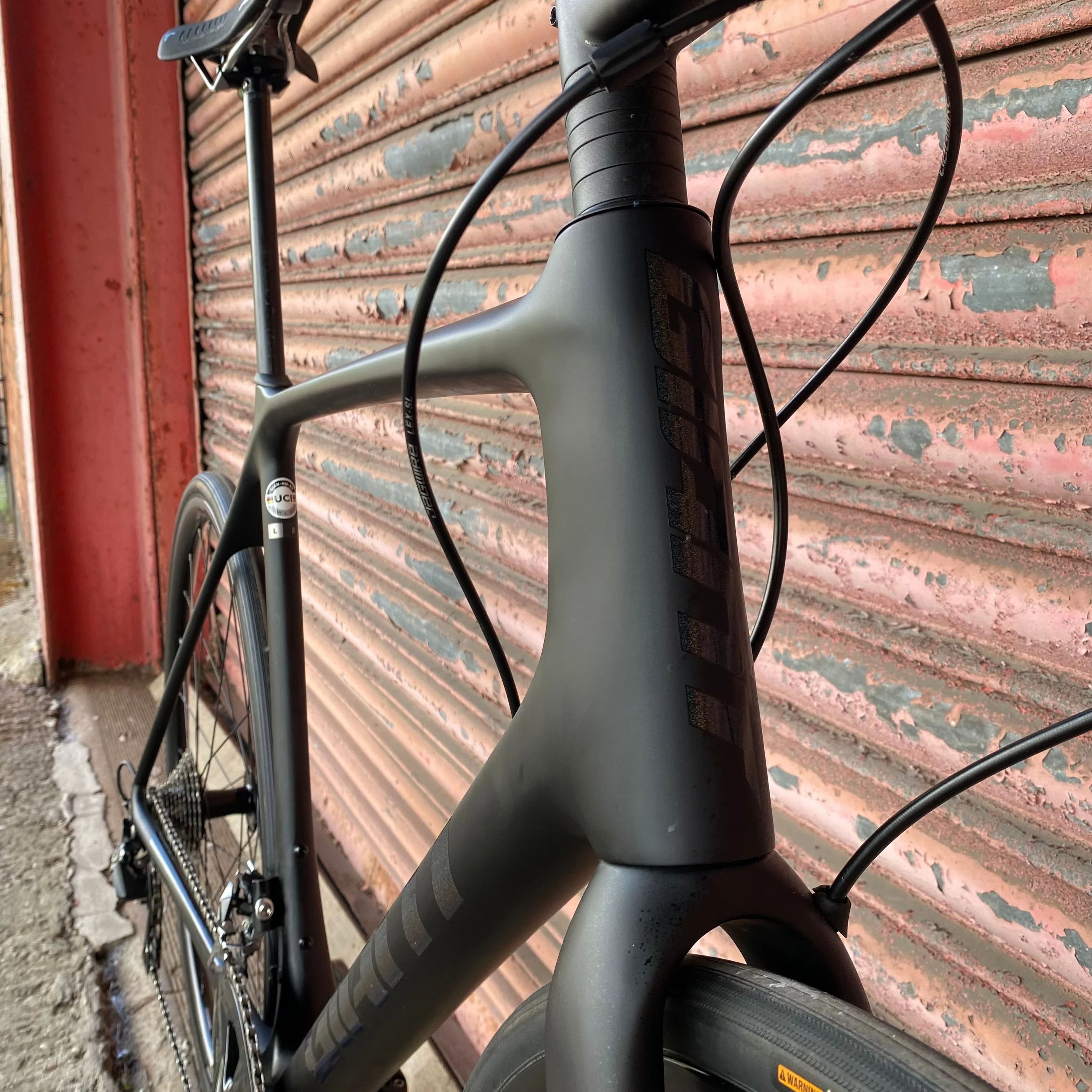 Giant TCR Advanced 2 Shimano 105 Carbon Disc Road Bike - L 58cm - Image 29
