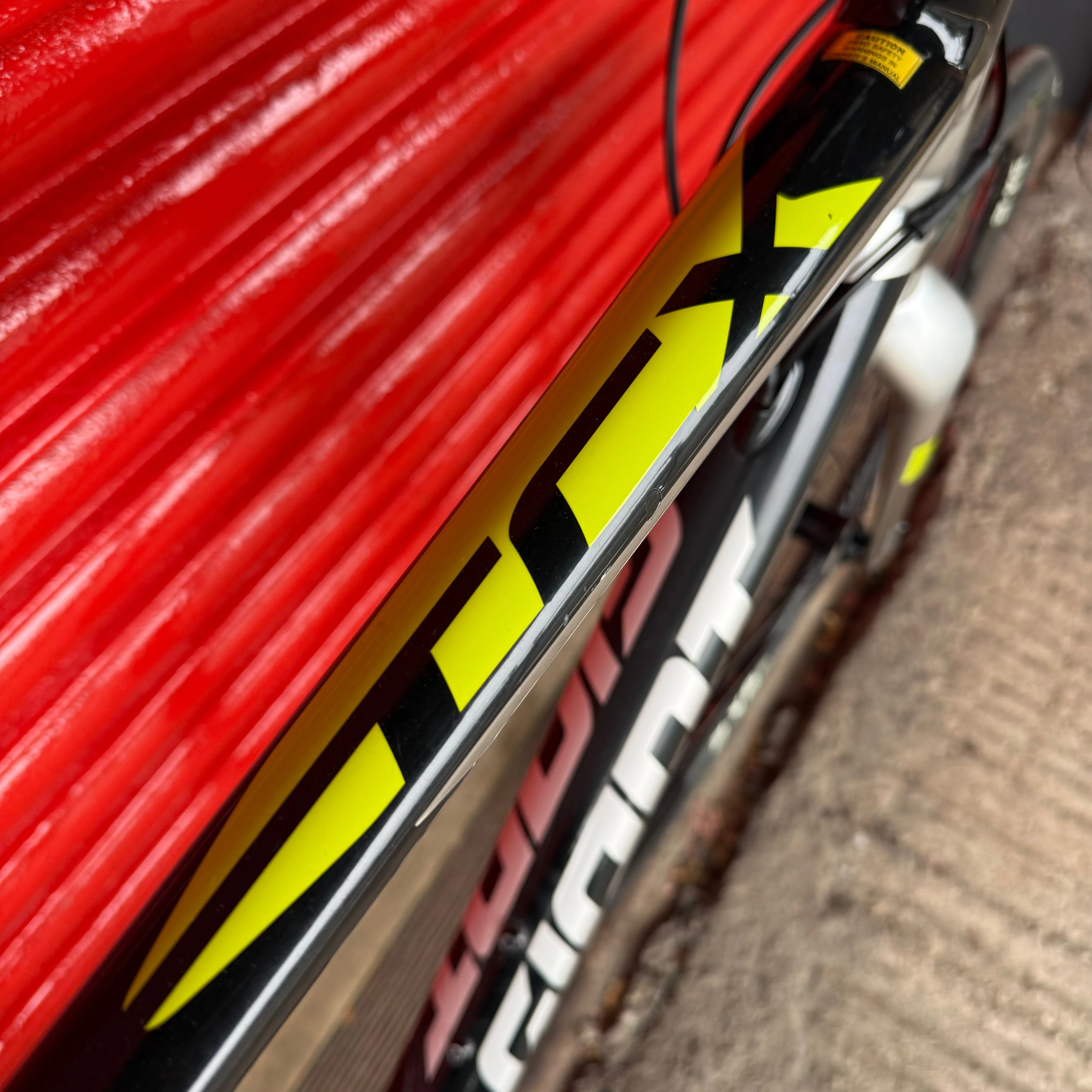 Giant TCX SLR2 Tiagra Disc Cyclocross Gravel Bike - M 54cm - Image 5