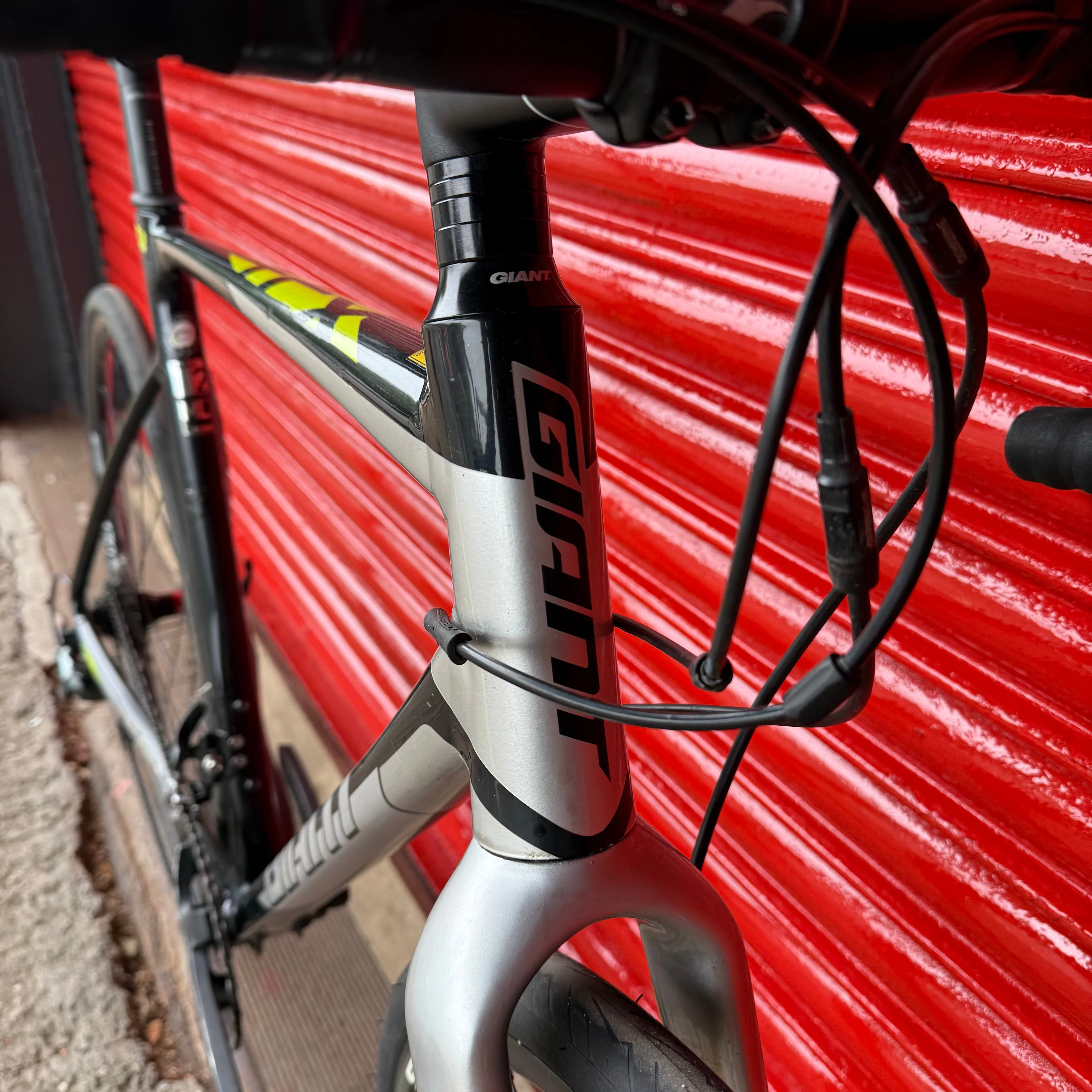 Giant TCX SLR2 Tiagra Disc Cyclocross Gravel Bike - M 54cm - Image 7