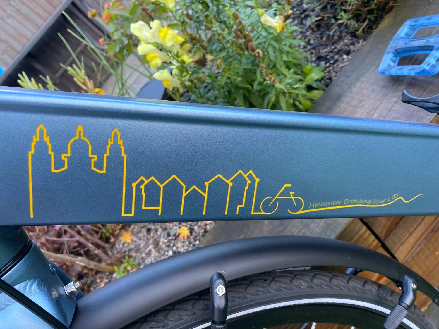 Metroneer  London - EU700 Plus Hybrid E-Bike 2025 - Image 4