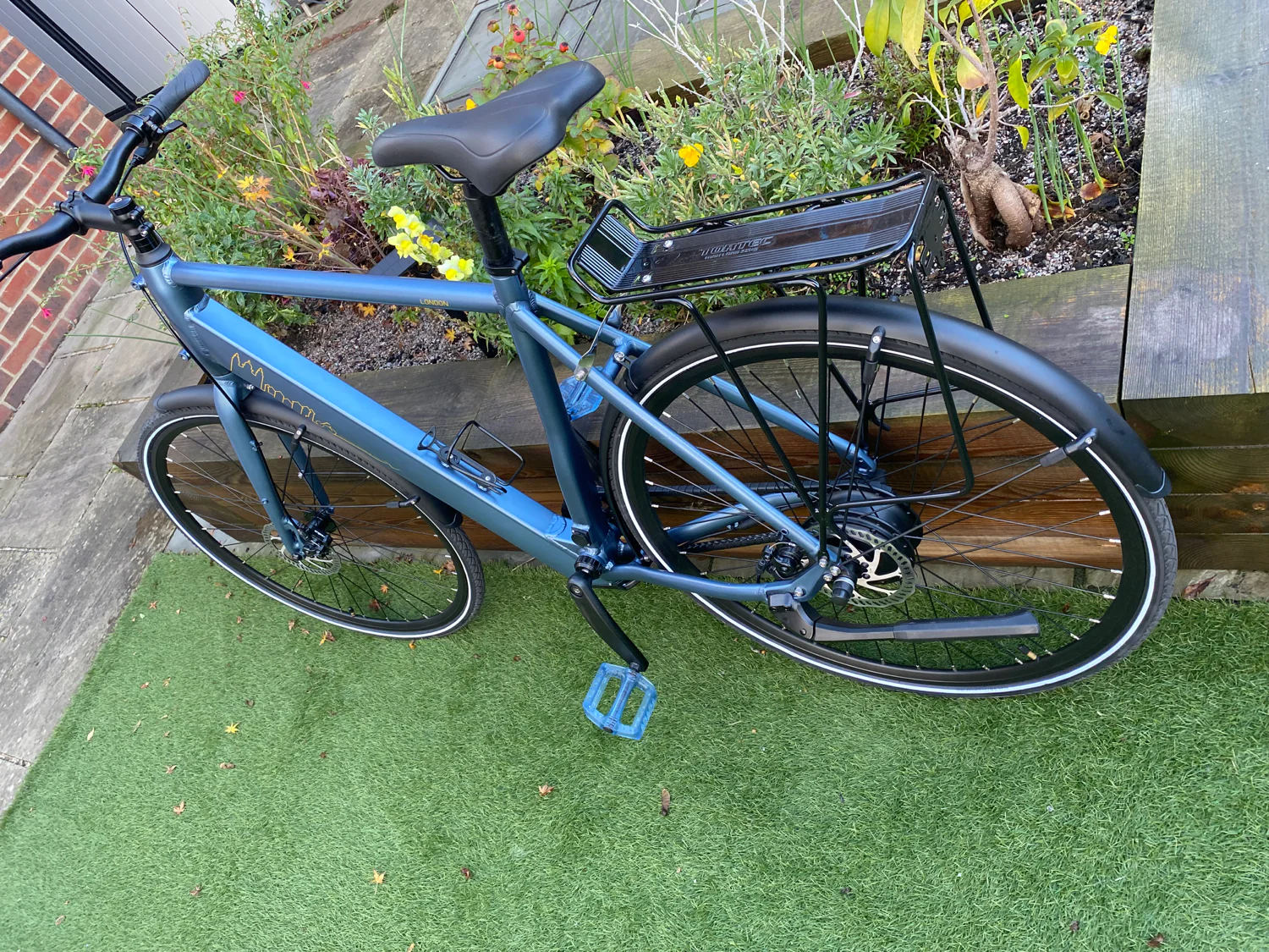 Metroneer  London - EU700 Plus Hybrid E-Bike 2025 - Image 5
