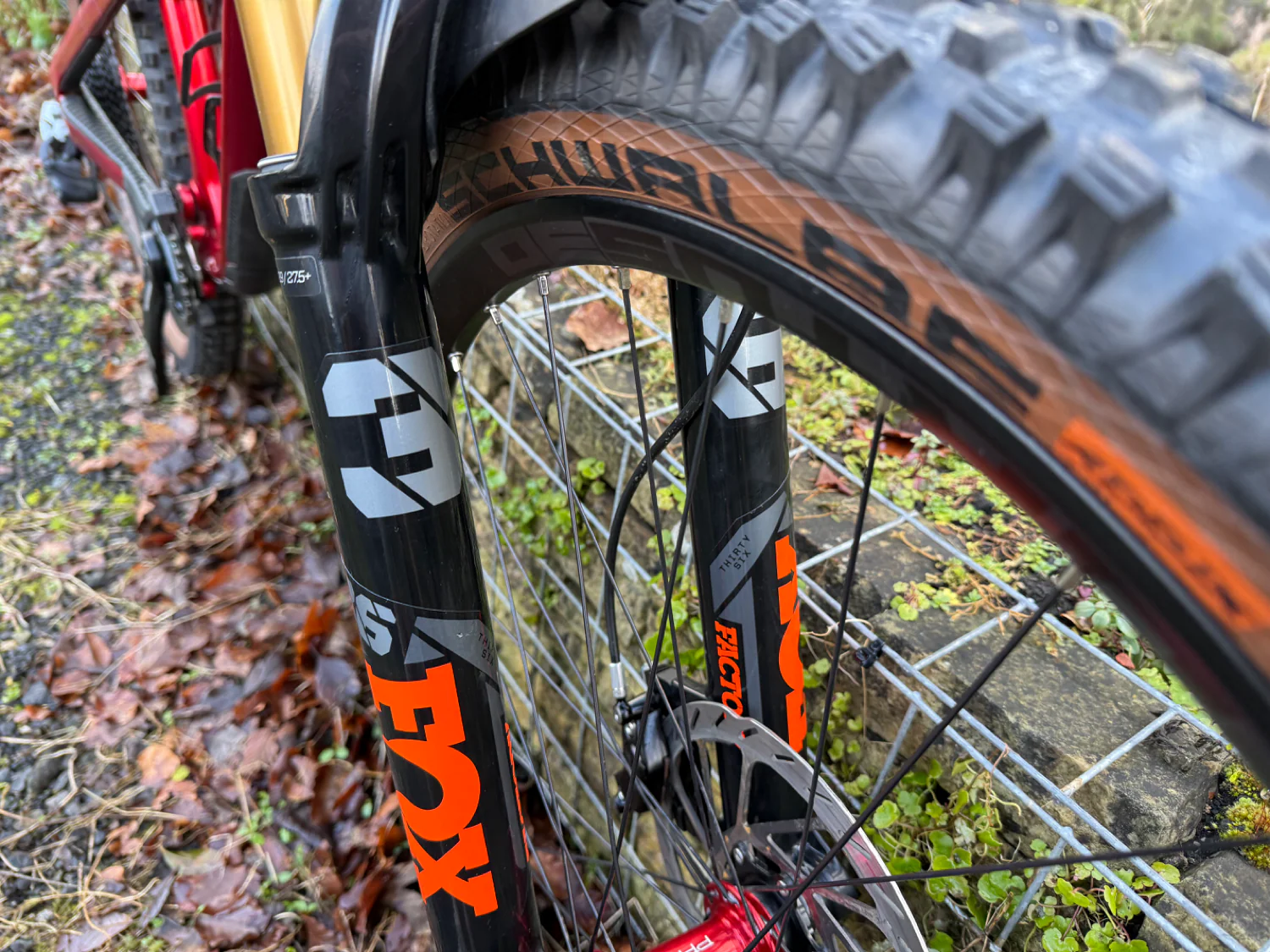 Nukeproof Reactor 290 Carbon 2024 - Image 7