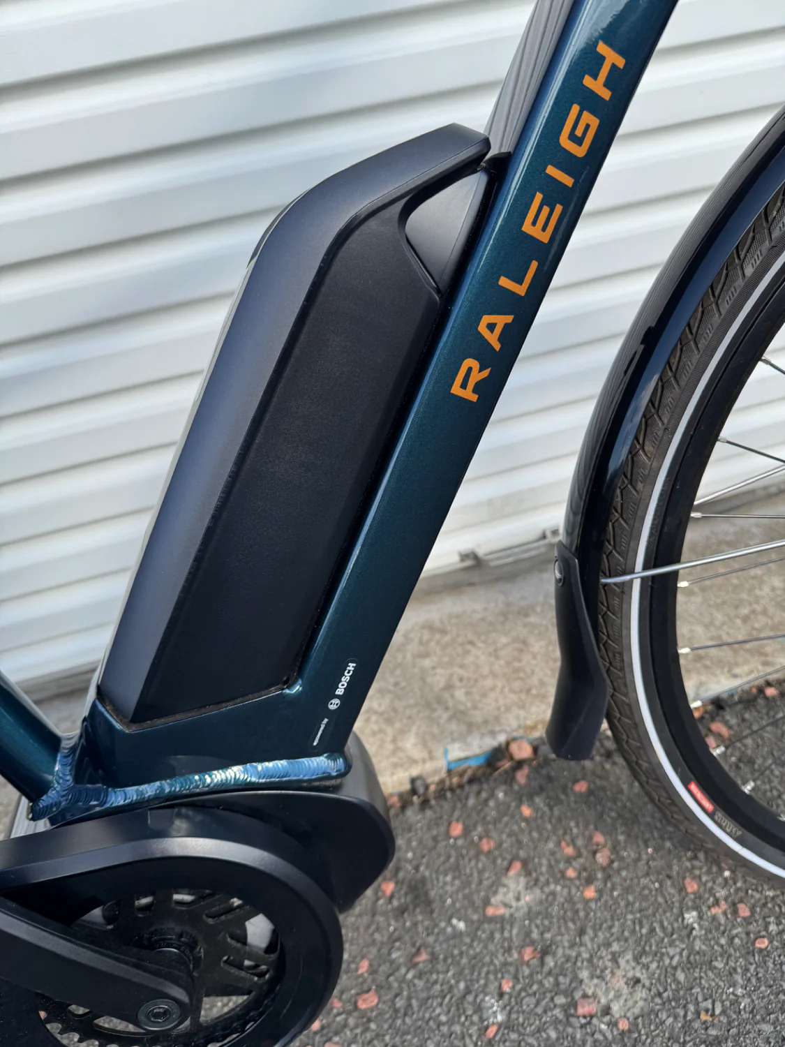 Raleigh Motus Crossbar Derailleur Electric Bike 2020 - Image 6