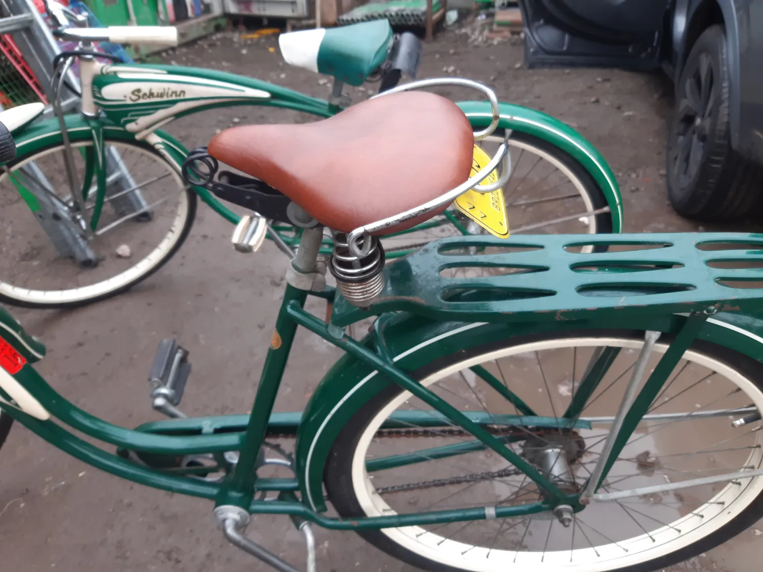 Schwinn Hornet - Image 12
