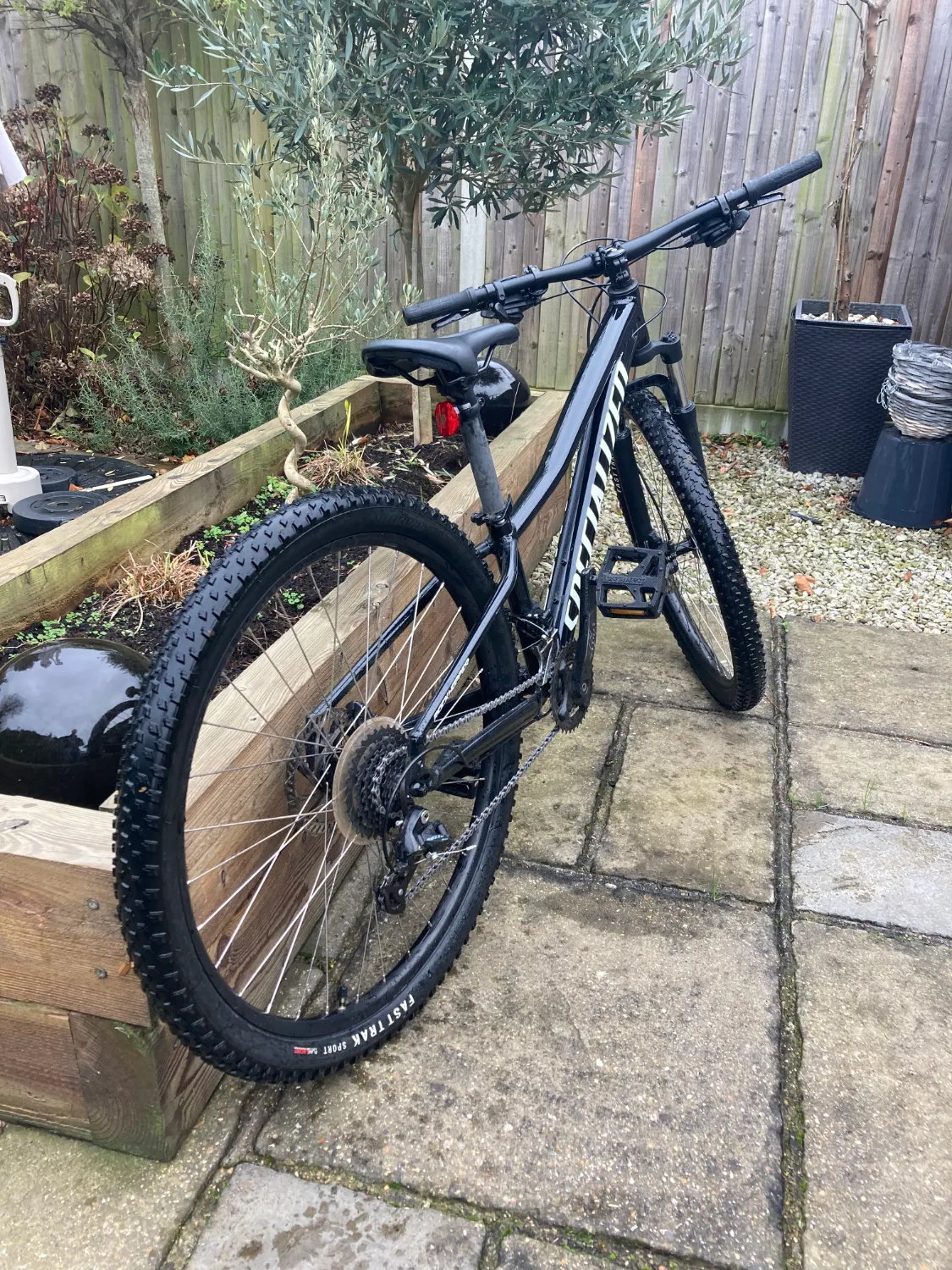 Specialized Rockhopper 27.5 2022 - Image 7
