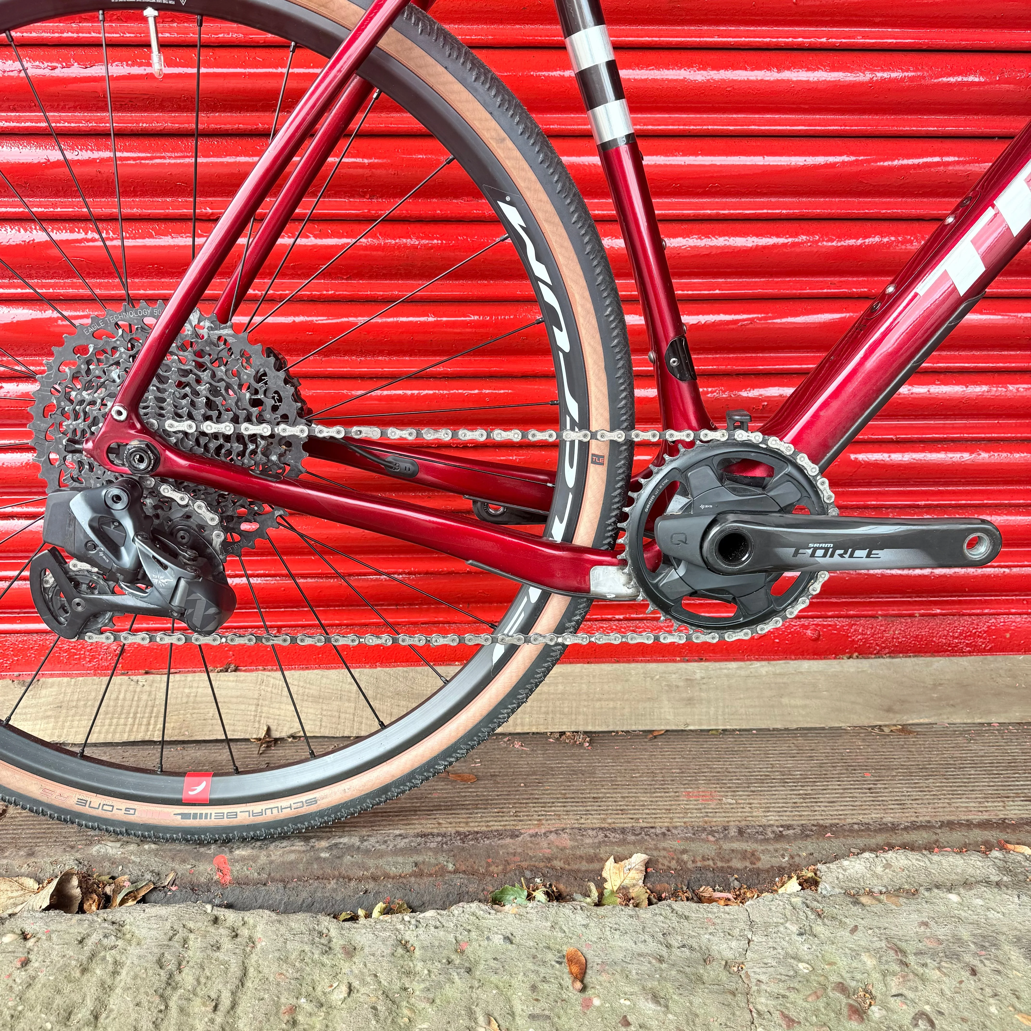 Trek Checkpoint SL7 SRAM Force AXS Carbon Disc Gravel Bike - 56cm - Image 14