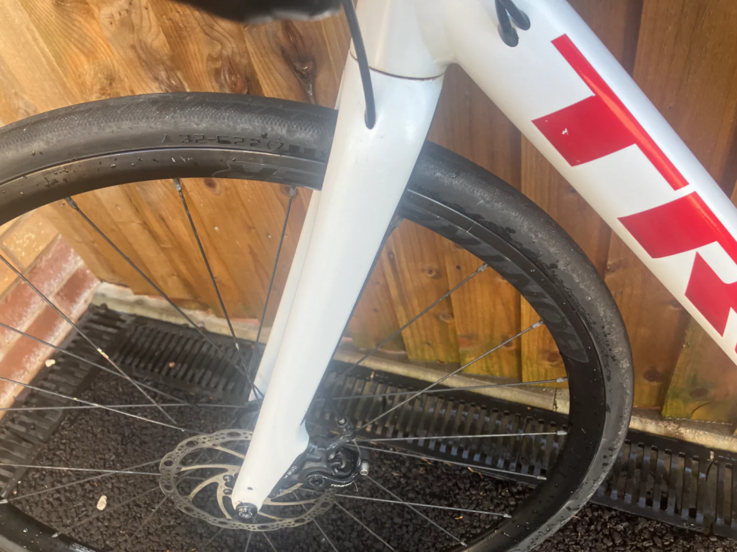 Trek Domane AL 3 Disc 2021 - Image 3