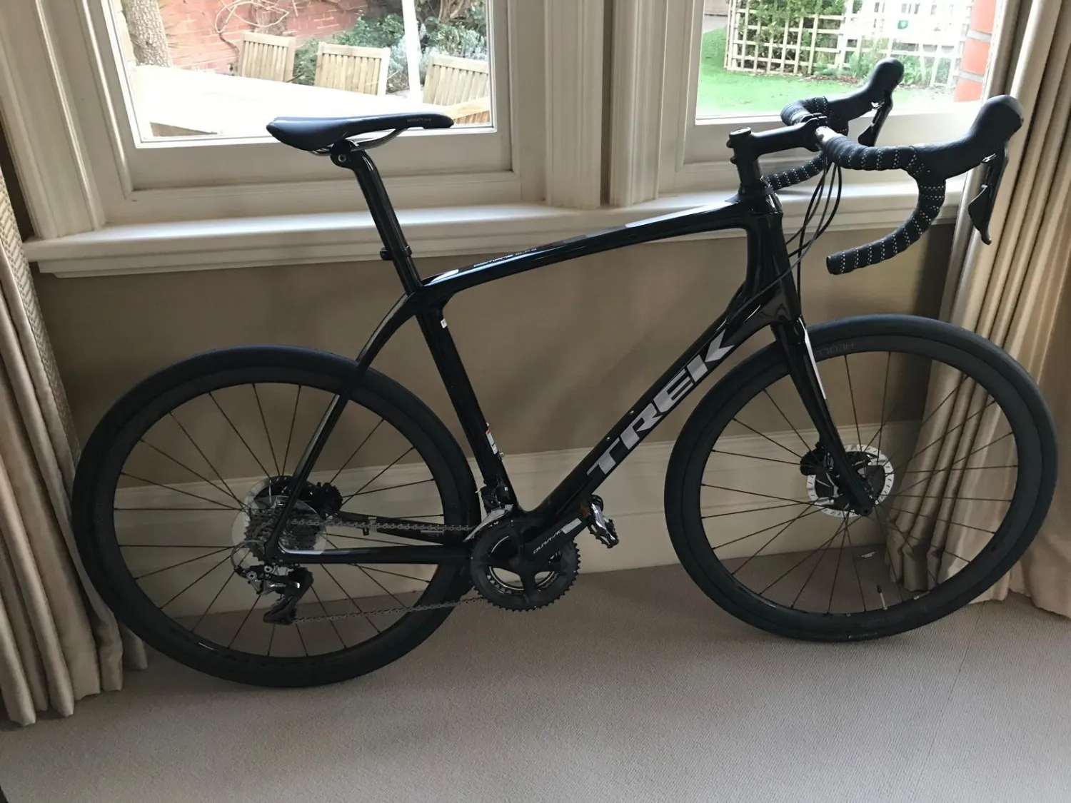 Trek Domane SLR 8 2020 - Image 2