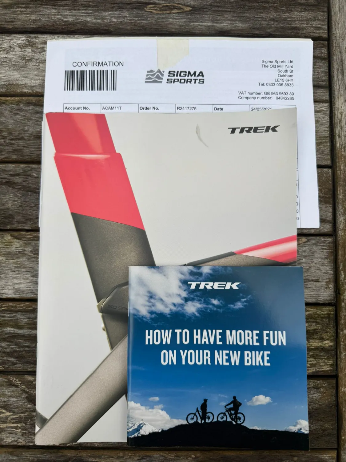 Trek Madone SL 6 Disc Road Bike 2021 - Image 10